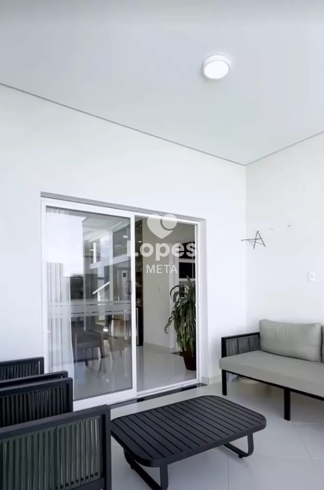 Casa, 4 quartos, 270 m² - Foto 4