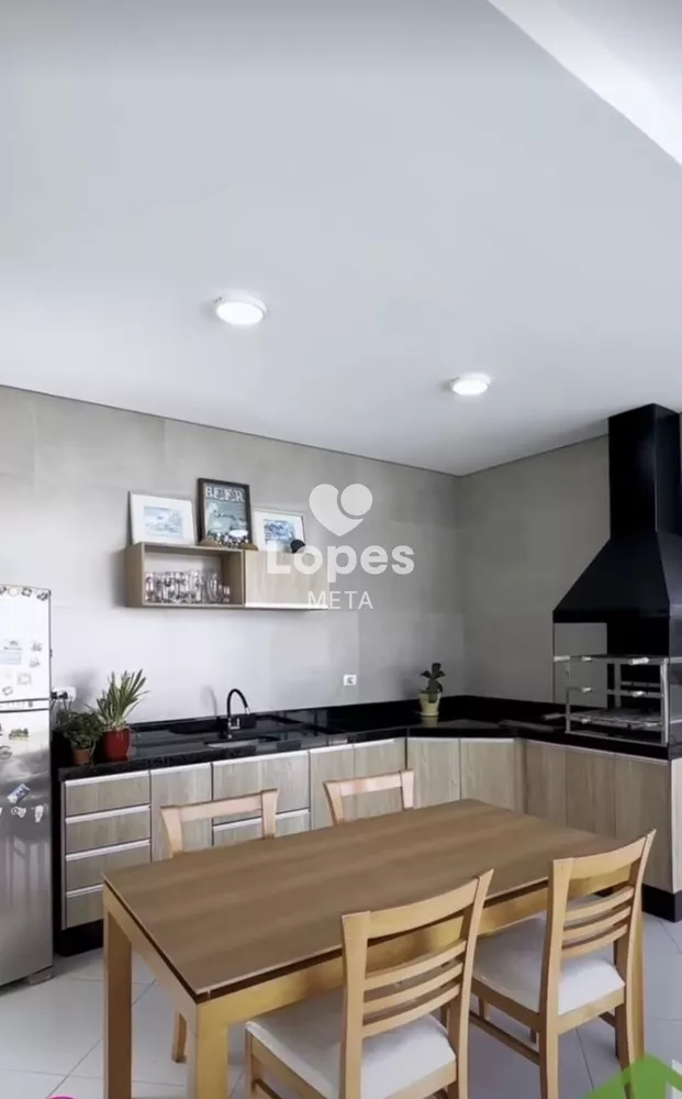 Casa, 4 quartos, 270 m² - Foto 9