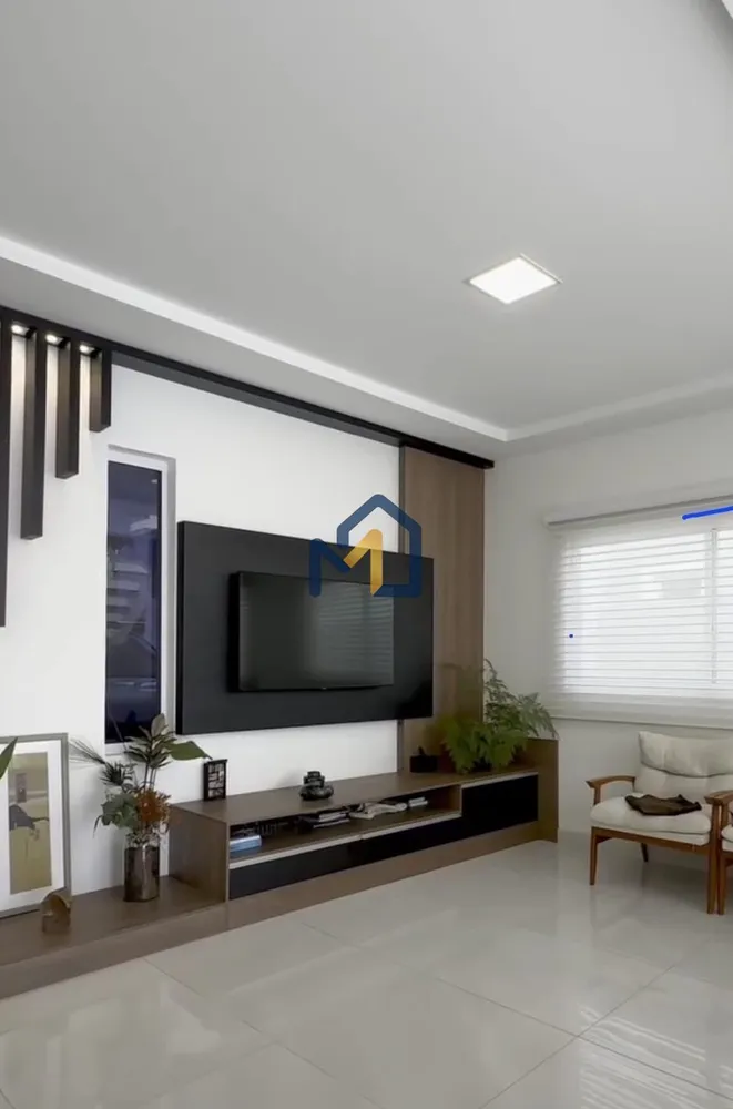 Casa, 4 quartos, 270 m² - Foto 26