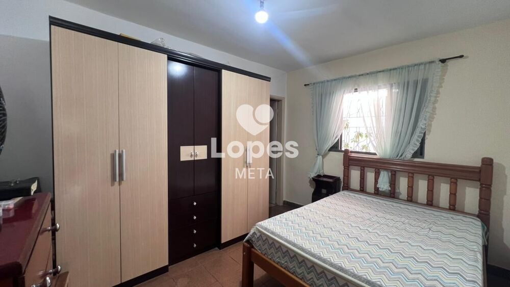 Casa, 3 quartos, 250 m² - Foto 8