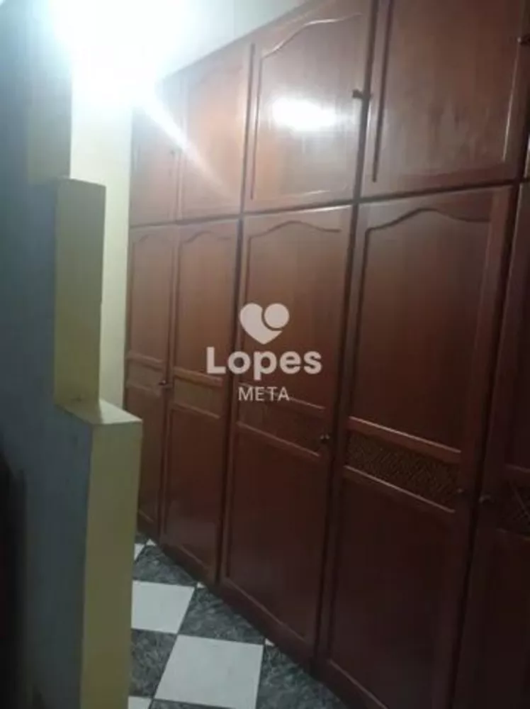 Casa, 3 quartos, 250 m² - Foto 3