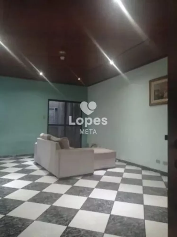 Casa, 3 quartos, 250 m² - Foto 9