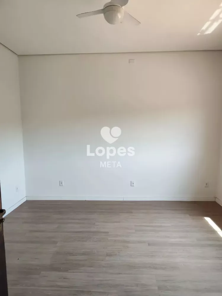 Casa, 4 quartos, 220 m² - Foto 6