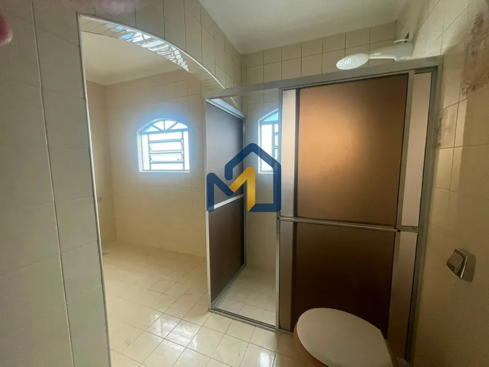 Casa, 6 quartos, 227 m² - Foto 3