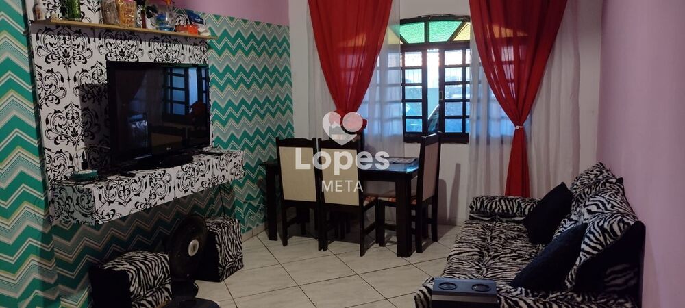 Casa à venda com 3 quartos, 119m² - Foto 1
