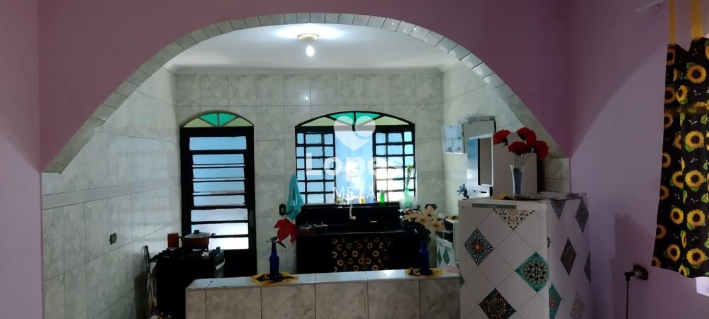 Casa à venda com 3 quartos, 119m² - Foto 2