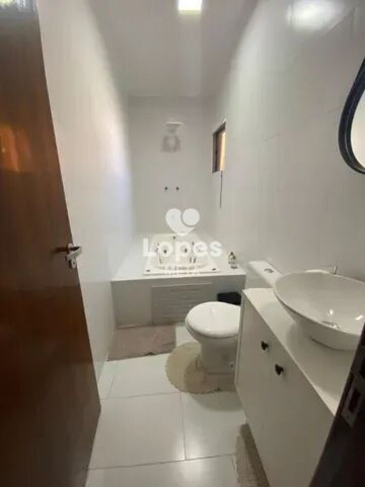 Casa, 3 quartos, 260 m² - Foto 9