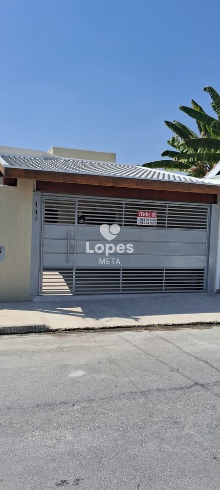 Apartamento à venda com 3 quartos, 175m² - Foto 1