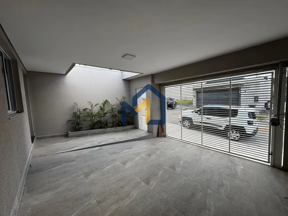 Casa, 3 quartos, 175 m² - Foto 1