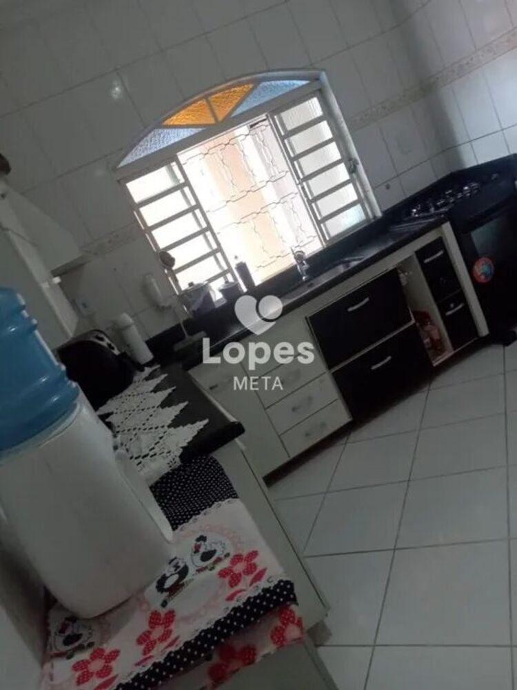 Casa, 3 quartos, 96 m² - Foto 4