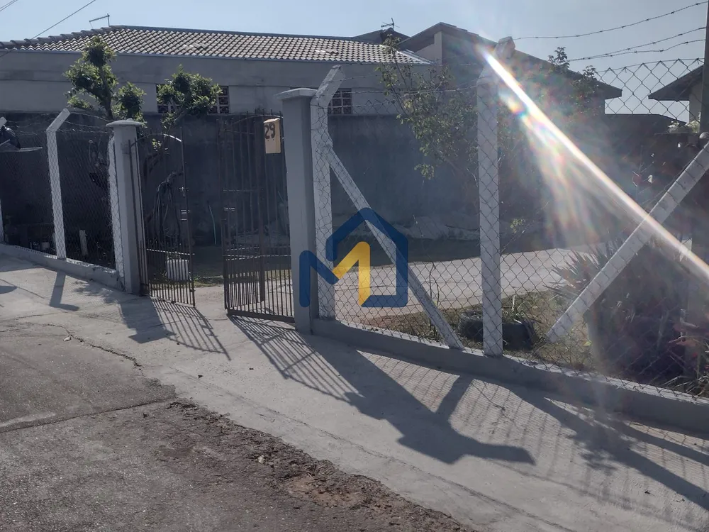 Chácara, 3 quartos, 1300 m² - Foto 1