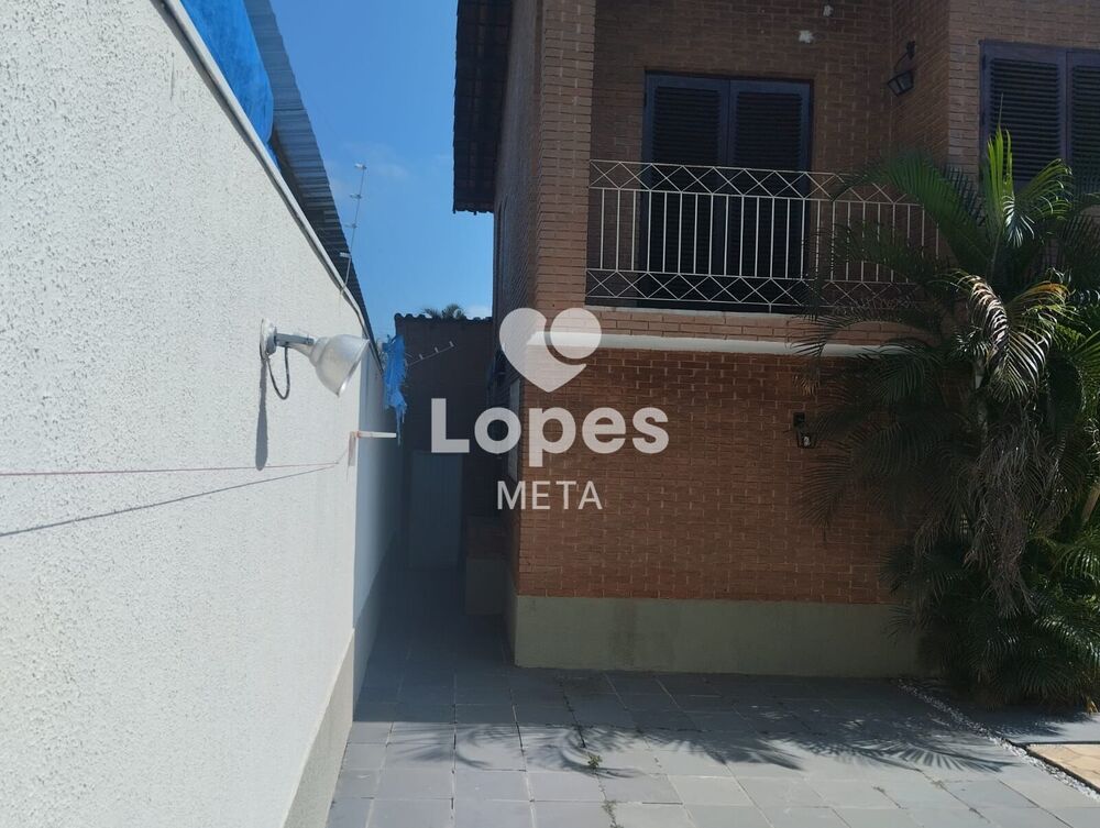 Casa à venda, 318m² - Foto 3