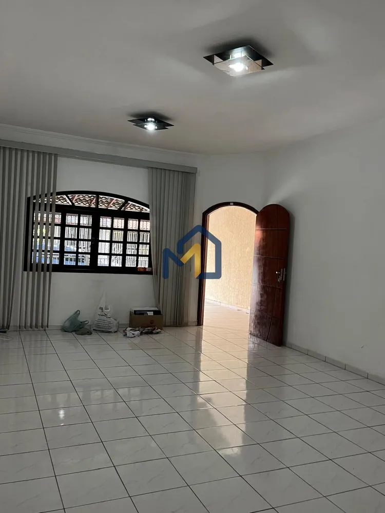 Sobrado, 3 quartos, 206 m² - Foto 4