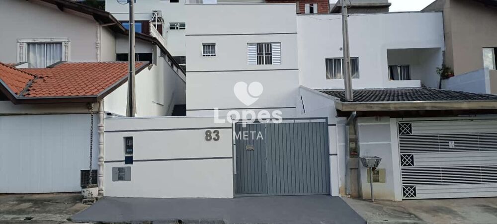 Casa à venda com 2 quartos, 60m² - Foto 1