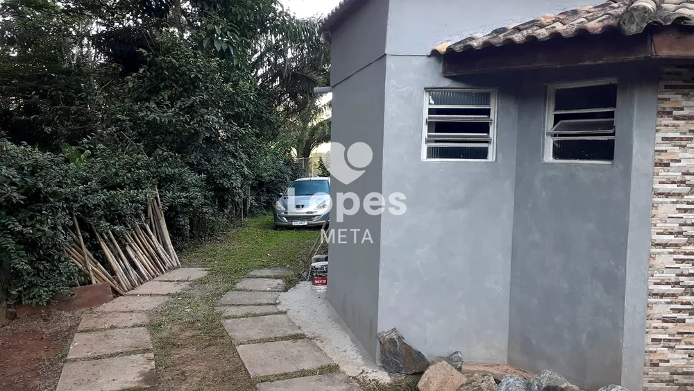 Chácara, 2 quartos, 1300 m² - Foto 1