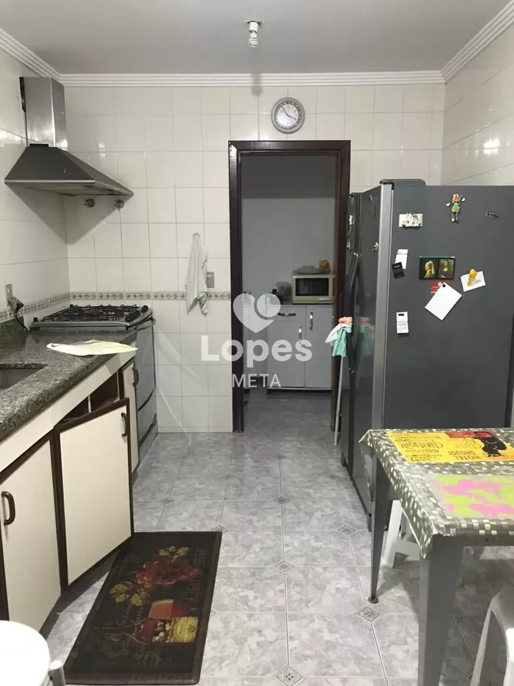 Casa, 3 quartos, 360 m² - Foto 19