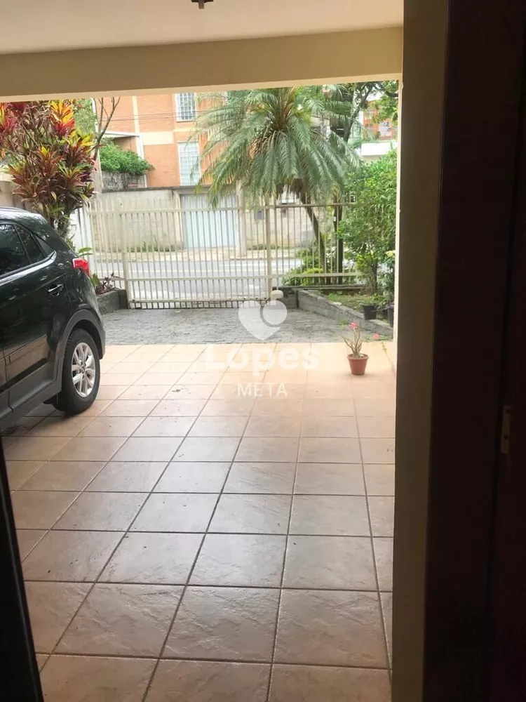 Casa, 3 quartos, 360 m² - Foto 2