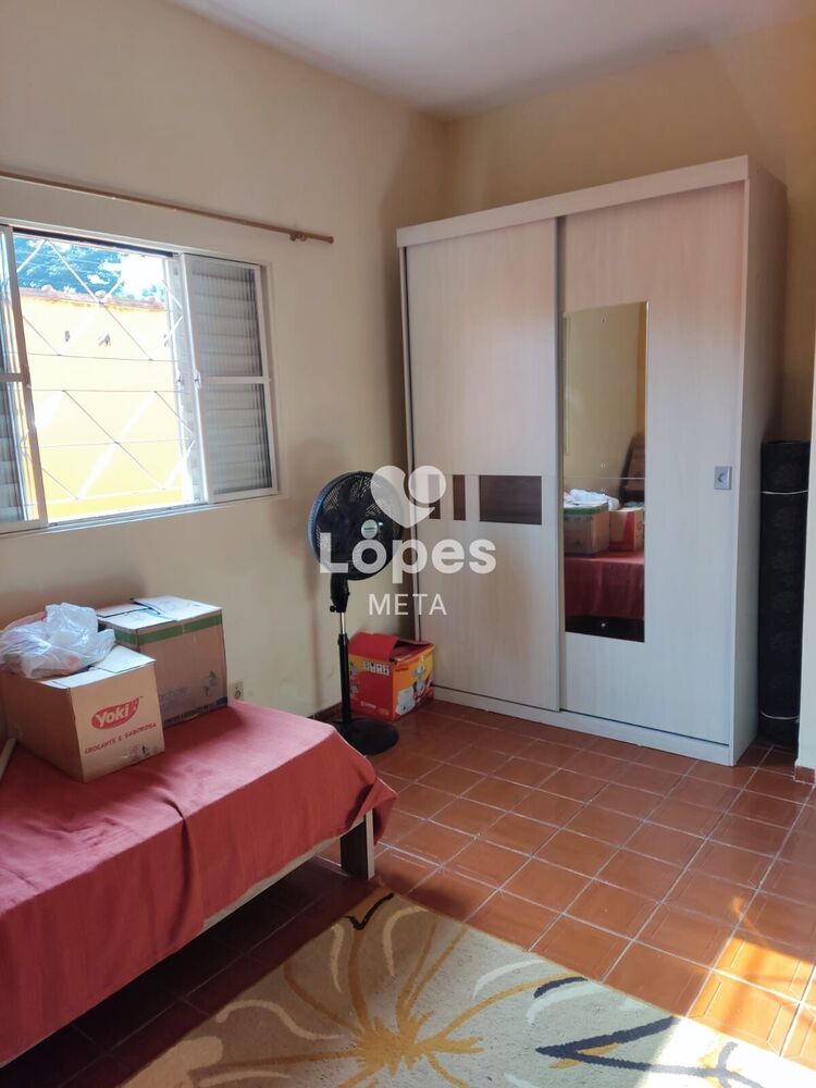 Casa à venda com 2 quartos, 75m² - Foto 3