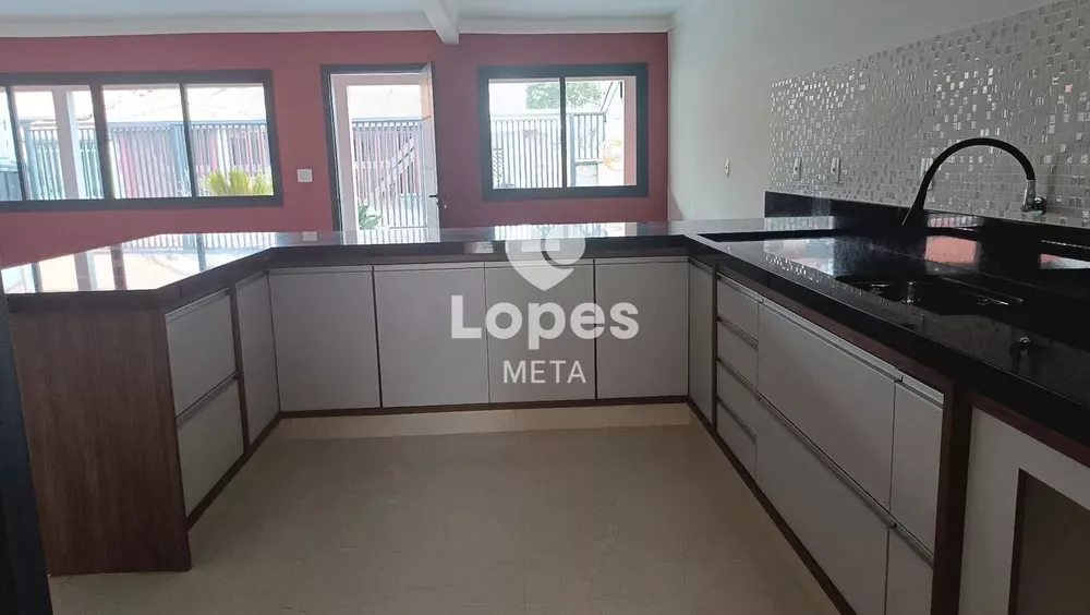 Casa, 3 quartos, 250 m² - Foto 20