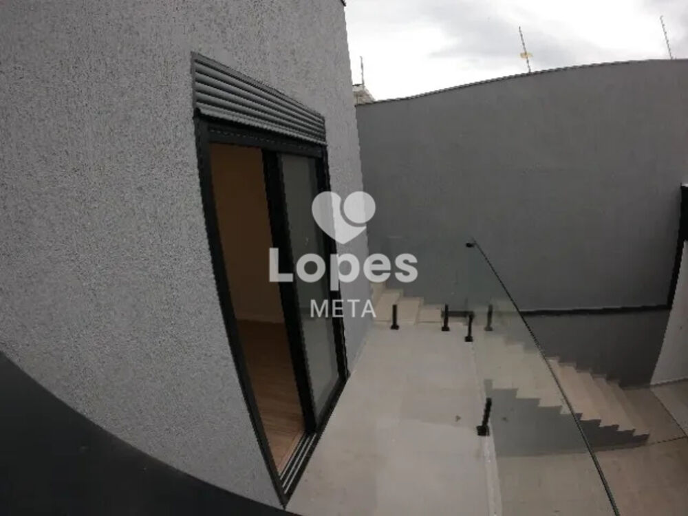 Casa à venda com 2 quartos, 130m² - Foto 4