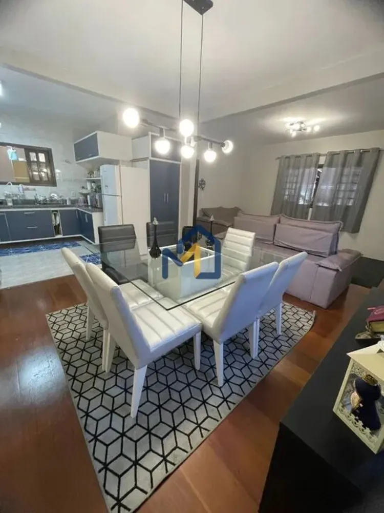 Sobrado, 3 quartos, 244 m² - Foto 8