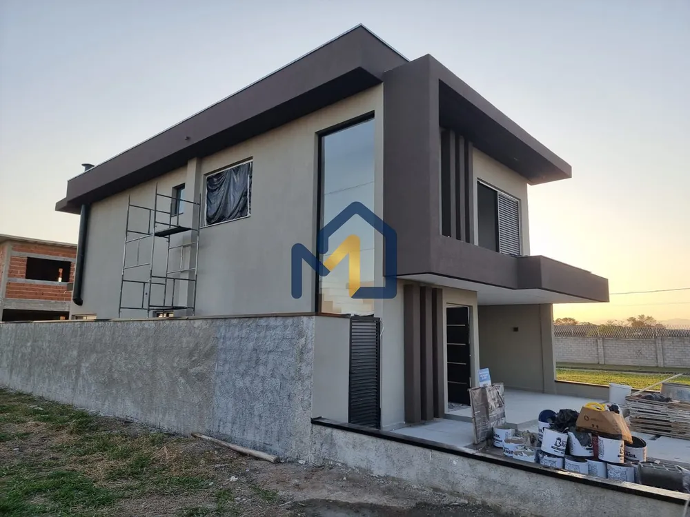 Casa, 3 quartos, 232 m² - Foto 2