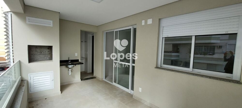Apartamento à venda com 2 quartos, 85m² - Foto 2