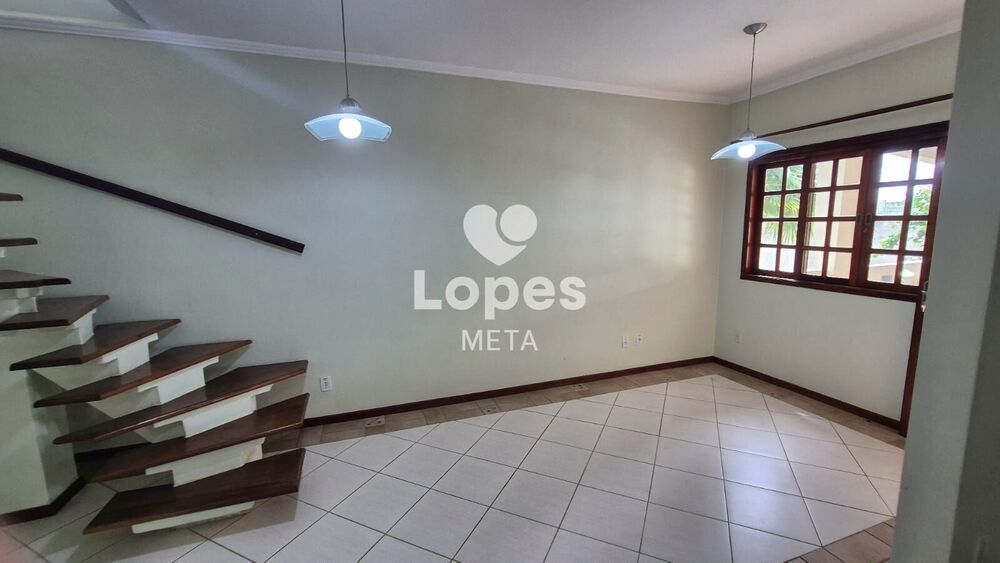Casa, 3 quartos, 250 m² - Foto 4