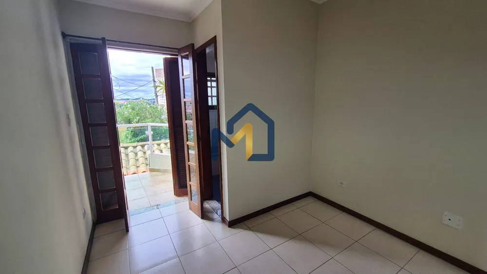 Casa, 3 quartos, 250 m² - Foto 18