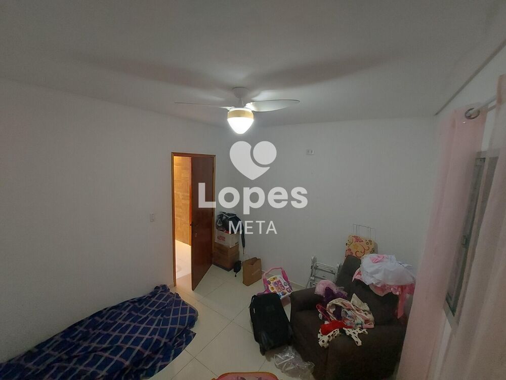 Casa à venda com 5 quartos, 166m² - Foto 5