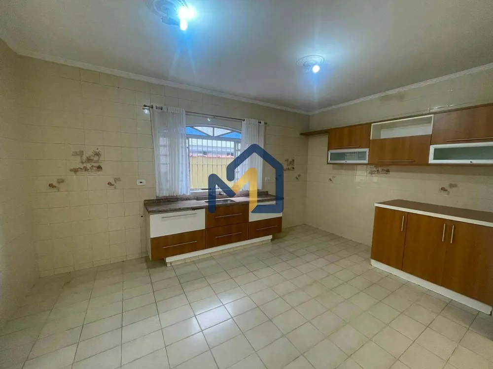 Casa, 6 quartos, 227 m² - Foto 13