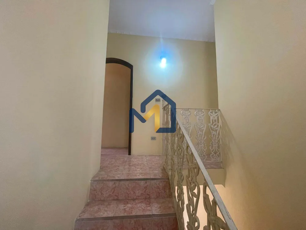 Casa, 6 quartos, 227 m² - Foto 4