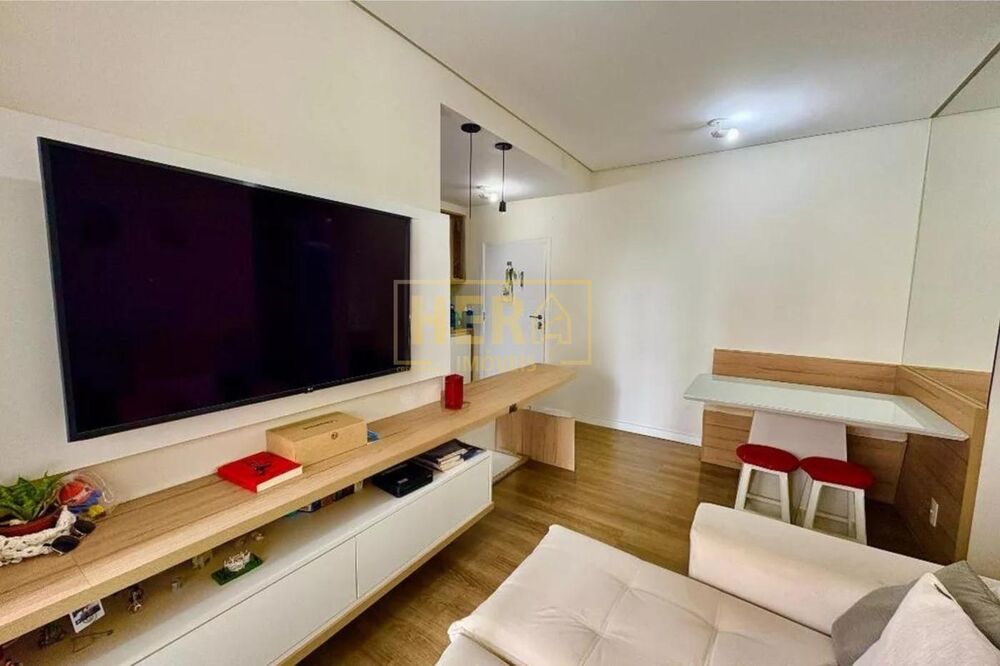 Apartamento para alugar com 2 quartos, 56m² - Foto 3