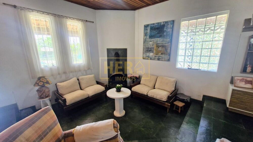 Sítio, 3 quartos, 1080 m² - Foto 3