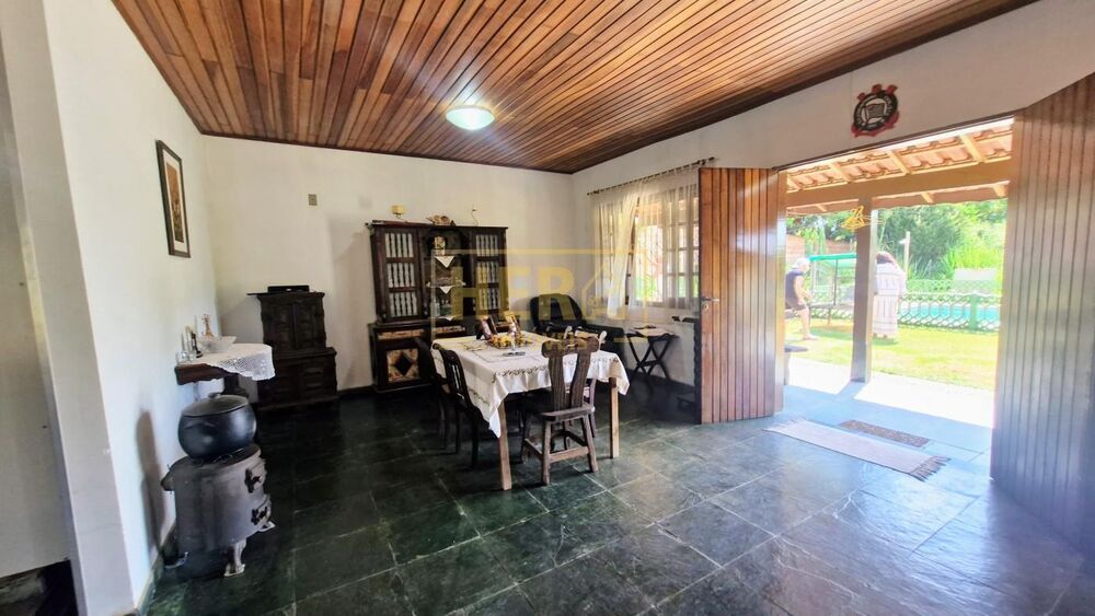 Sítio, 3 quartos, 1080 m² - Foto 4