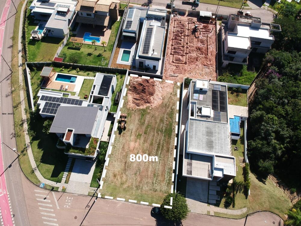 Terreno à venda, 800m² - Foto 1