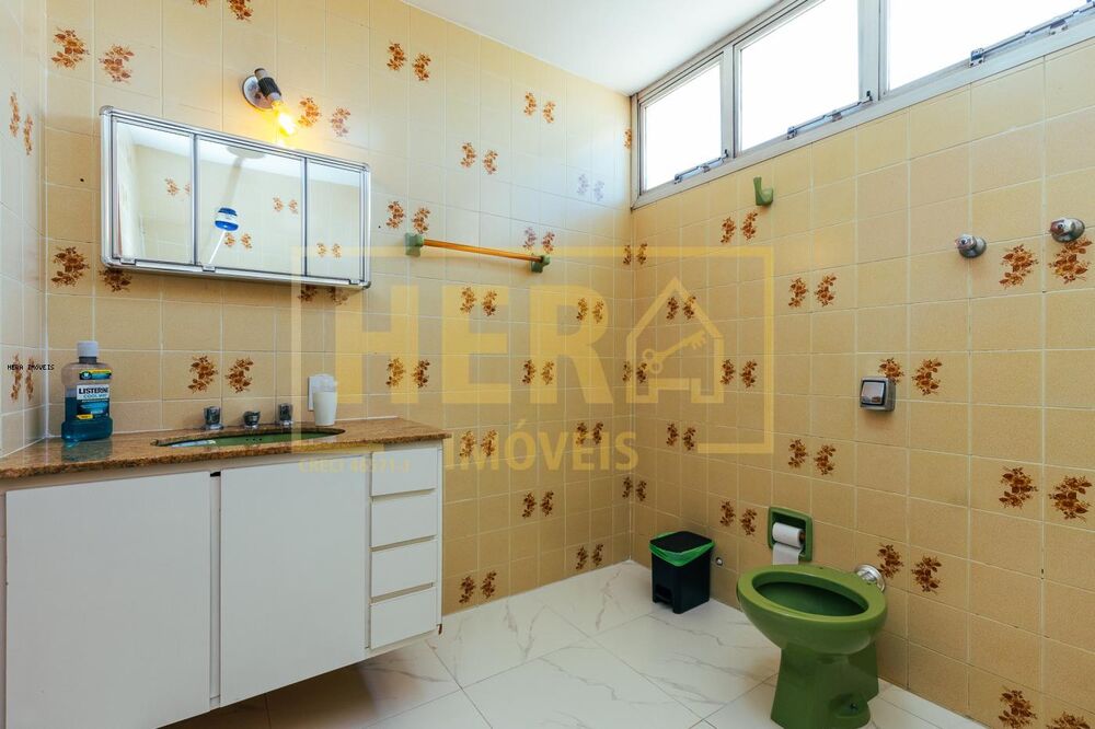 Apartamento à venda com 3 quartos, 207m² - Foto 9