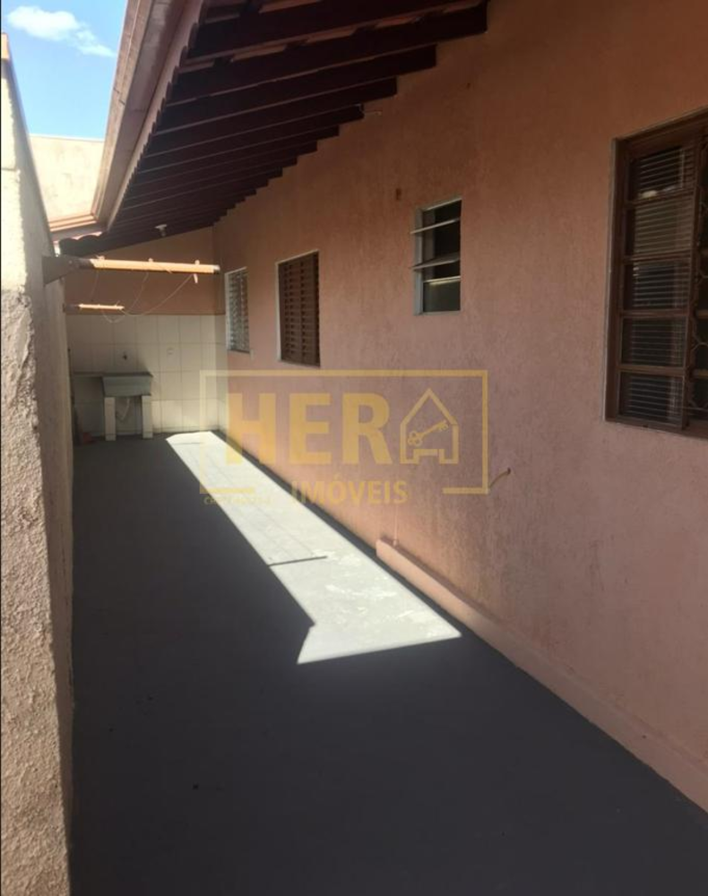 Casa à venda com 3 quartos, 300m² - Foto 11