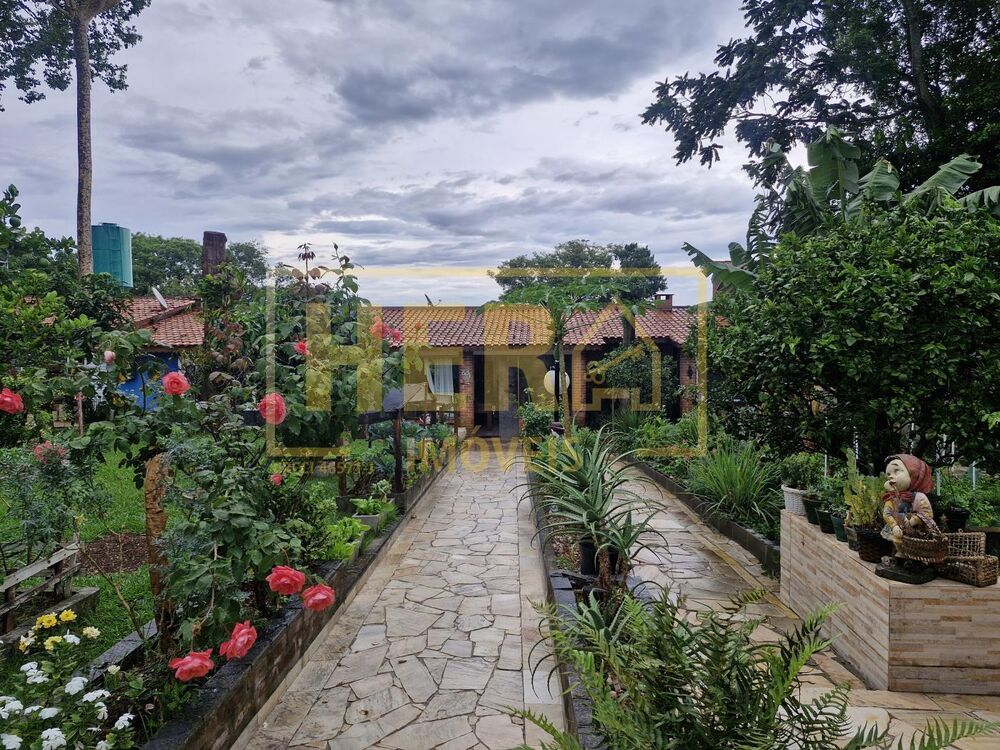 Chácara à venda com 4 quartos, 1300m² - Foto 7