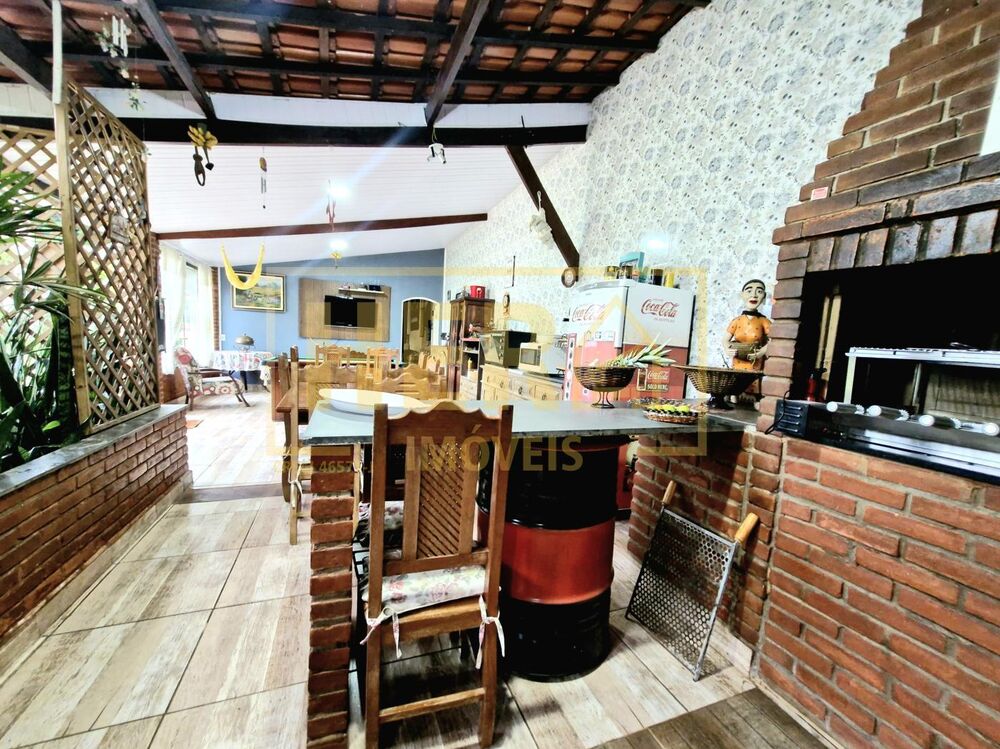 Chácara à venda com 4 quartos, 1300m² - Foto 8