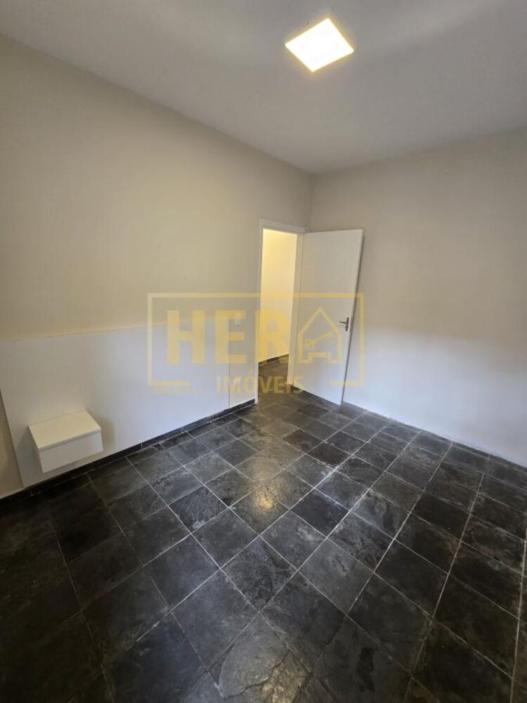Casa à venda com 3 quartos, 94m² - Foto 5