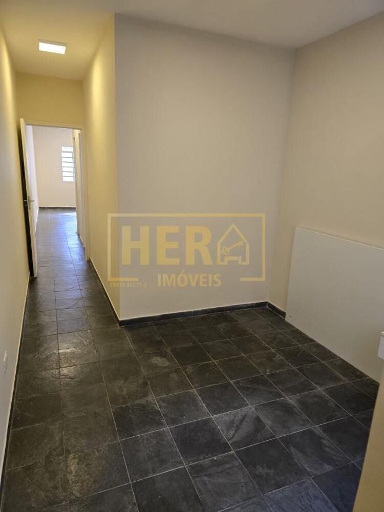 Casa à venda com 3 quartos, 94m² - Foto 3
