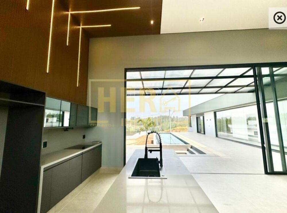 Casa de Condomínio à venda com 4 quartos, 1000m² - Foto 3