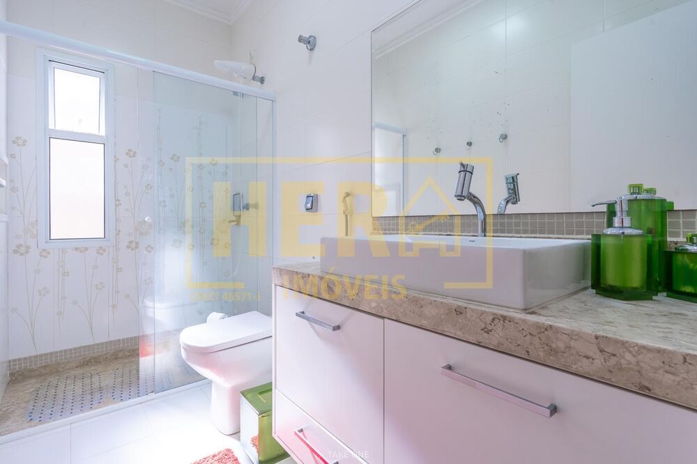 Casa de Condomínio à venda com 3 quartos, 1000m² - Foto 4