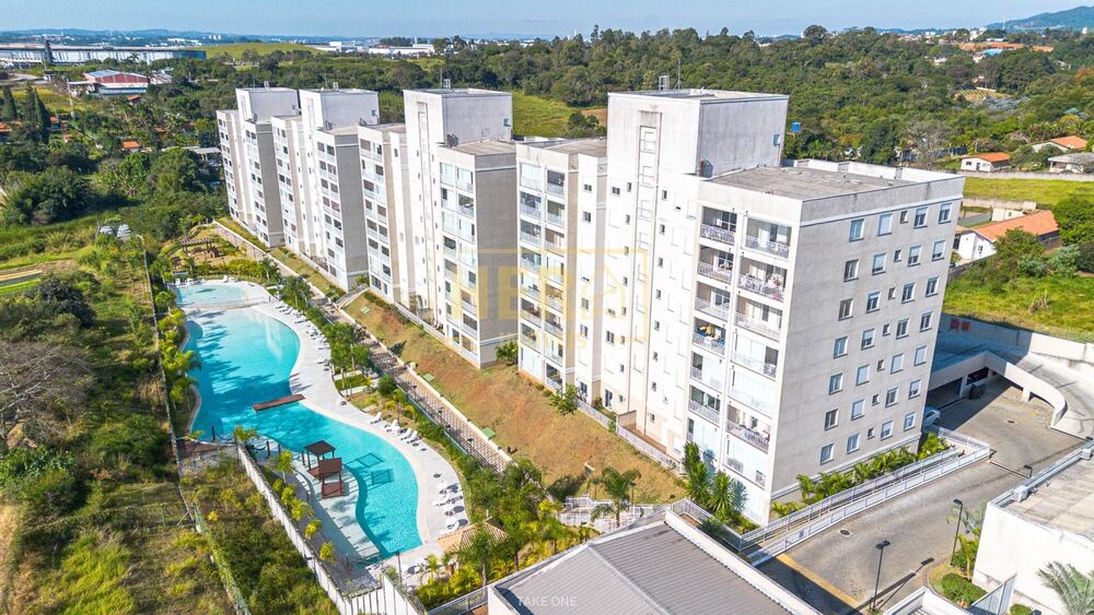 Apartamento à venda com 2 quartos, 67m² - Foto 1