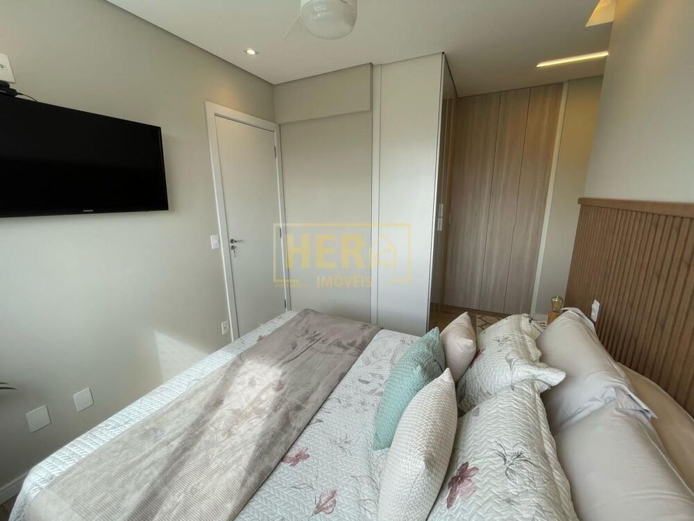 Apartamento à venda com 2 quartos, 67m² - Foto 9