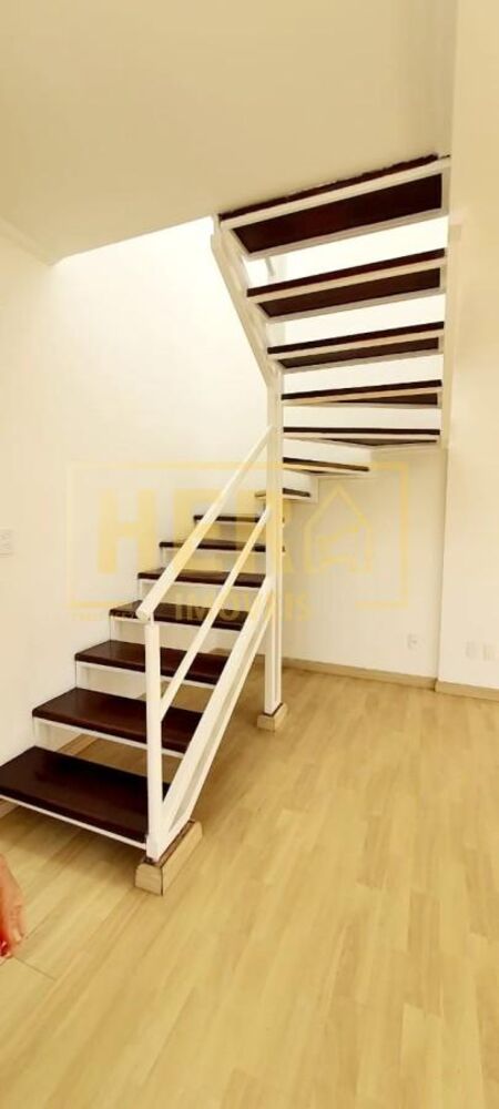 Casa de Condomínio à venda com 3 quartos, 110m² - Foto 1