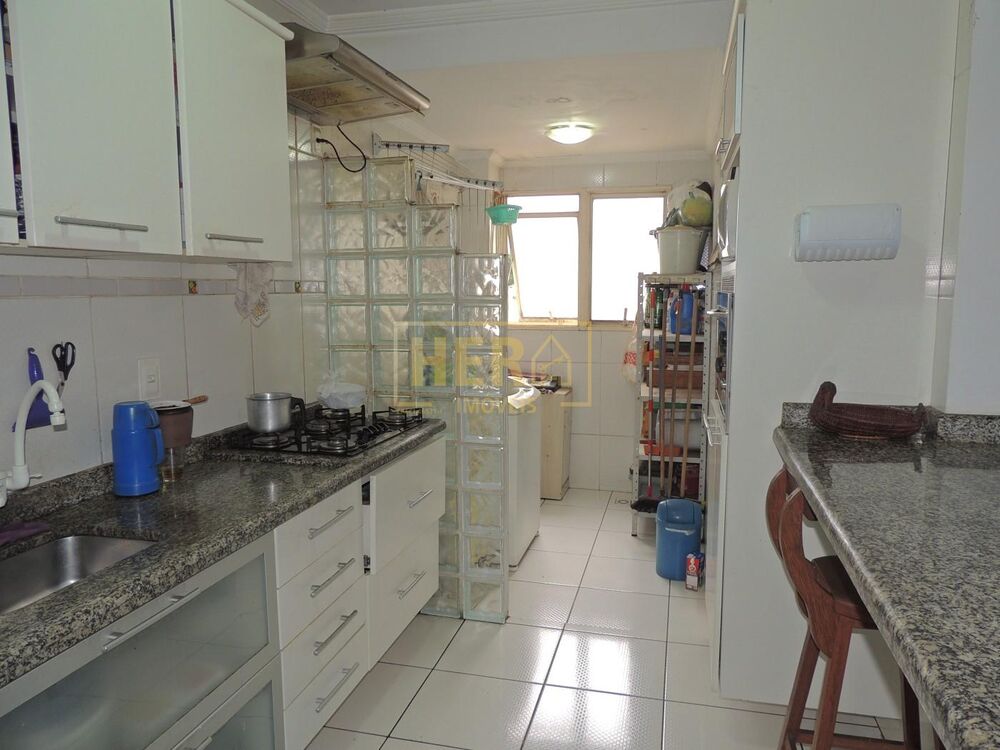 Apartamento à venda com 3 quartos, 114m² - Foto 12