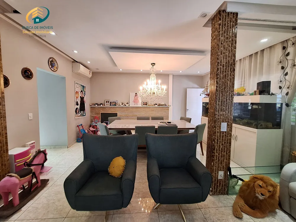 Casa, 3 quartos, 250 m² - Foto 20
