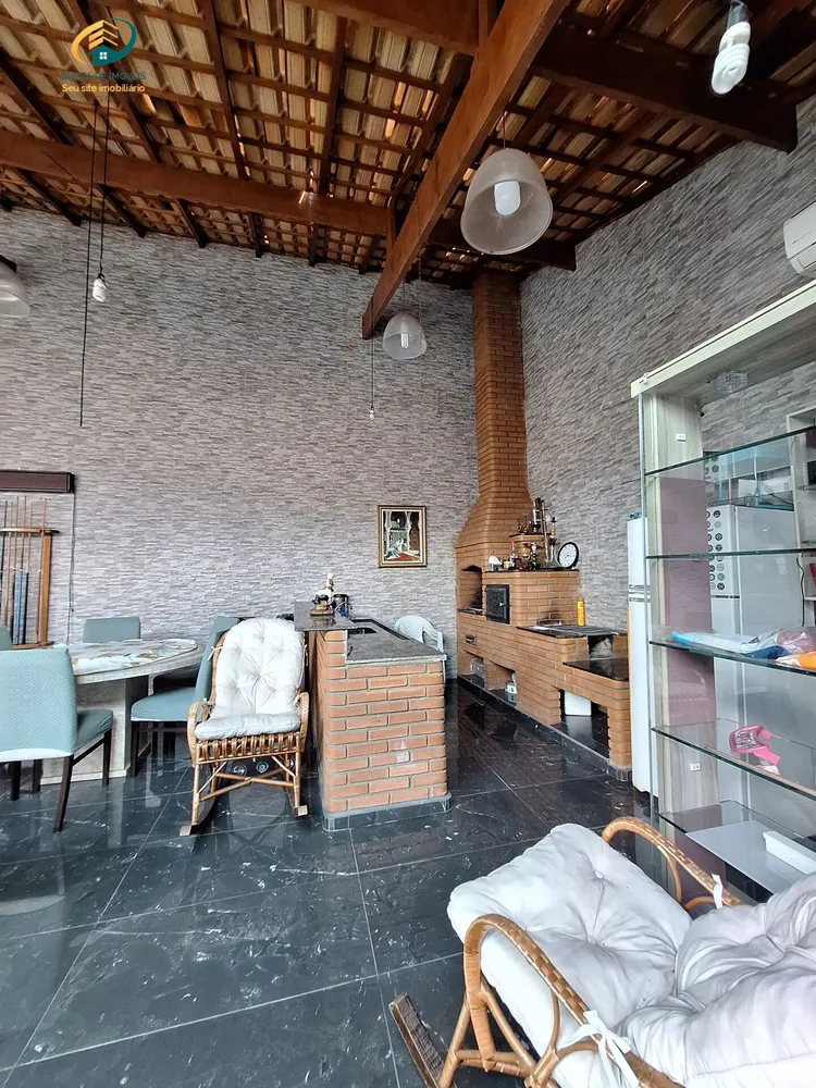 Casa, 3 quartos, 250 m² - Foto 6